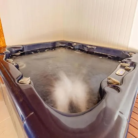 La Maison De Gradille - Piscine