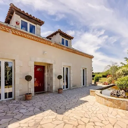 La Maison De Gradille -piscine, & Sauna
