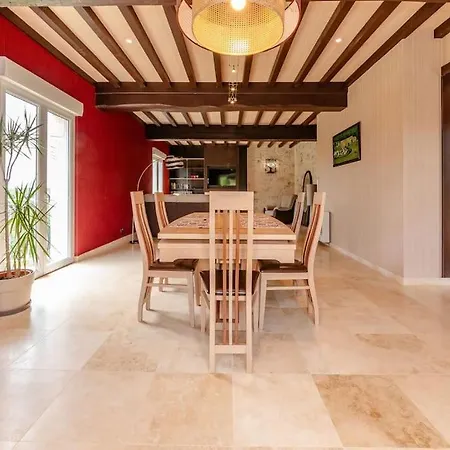 Semesterbostad La Maison De Gradille - Piscine